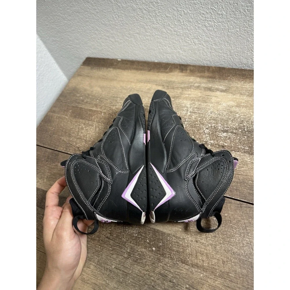 Nike Kids Jordan 7 Retro DV2255-055 Black Purple Sneakers Shoes Size 4.5Y 6W
